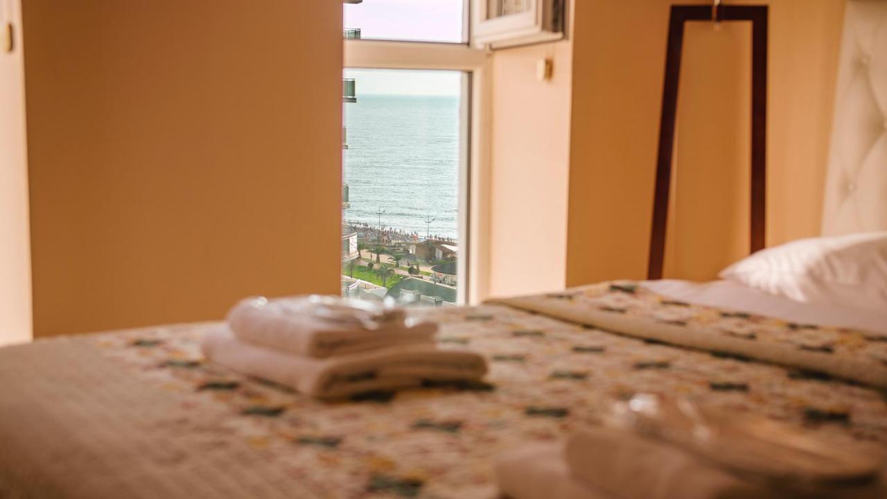 Apart Hotel Orbi Batumi Exterior foto