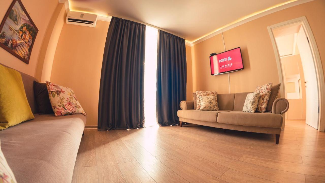 Apart Hotel Orbi Batumi Exterior foto